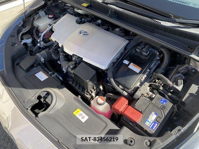 Toyota PRIUS 2016-05 235450-6