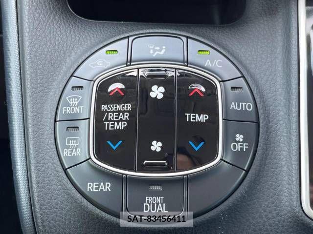 Toyota VOXY 2015-07 321443-6