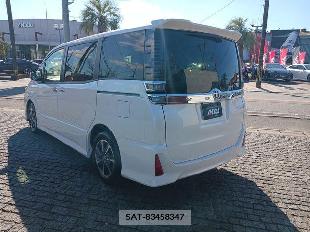 Toyota VOXY 2019-10 203085-2