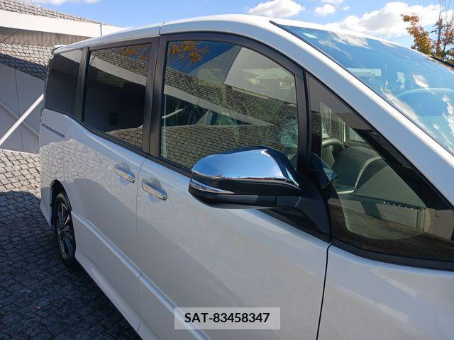 Toyota VOXY 2019-10 203085-4