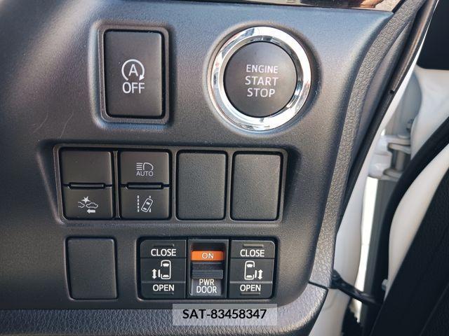 Toyota VOXY 2019-10 203085-17