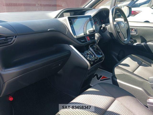 Toyota VOXY 2019-10 203085-22