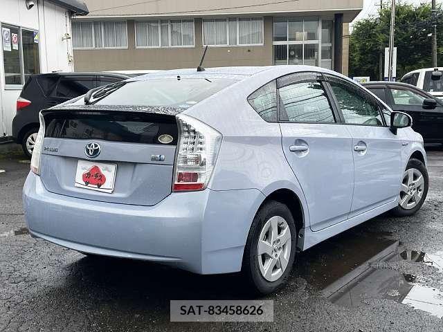 Toyota PRIUS 2009-07 384579-2