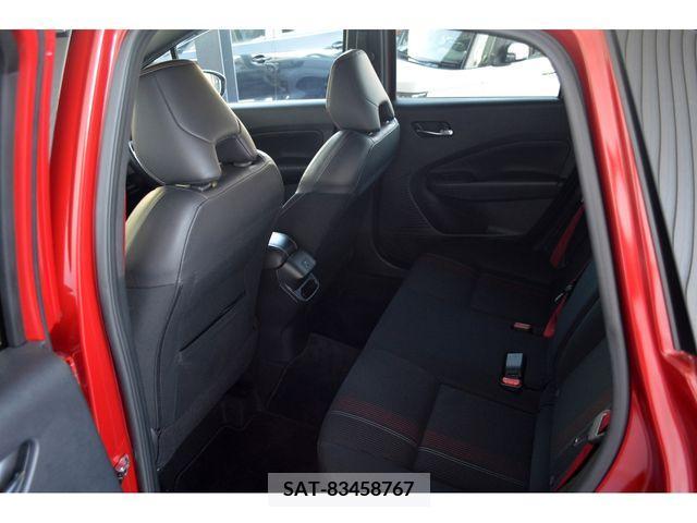 Nissan AURA 2021-12 221146-27