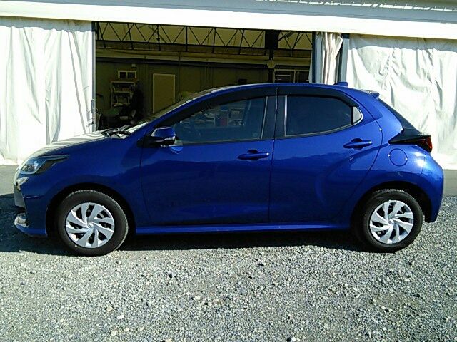 Toyota YARIS 2020-04 183204-5