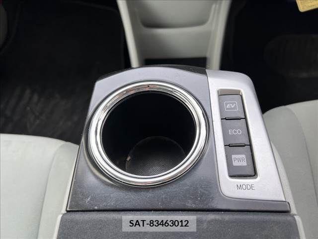 Toyota PRIUS ALPHA 2013-07 282448-15