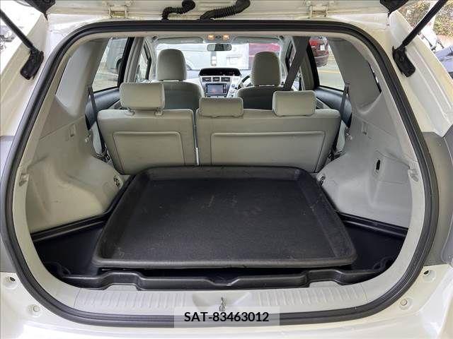 Toyota PRIUS ALPHA 2013-07 282448-9