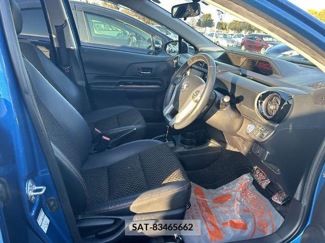 Toyota AQUA 2015-06 372405-4