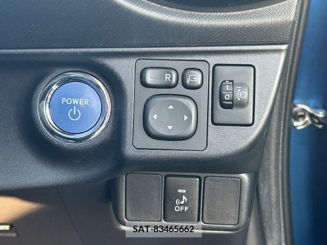 Toyota AQUA 2015-06 372405-16