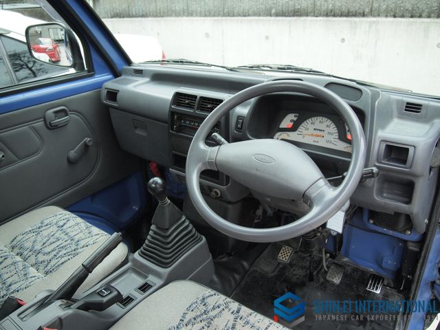 Mitsubishi MINICAB TRUCK 1998-01 630-2