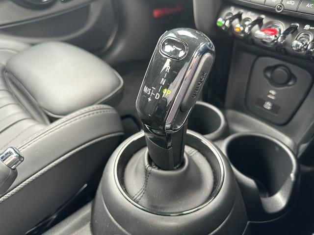Bmw MINI 2023-03 12522-21
