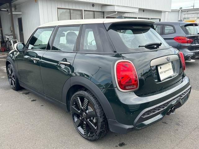 Bmw MINI 2023-03 12522-2