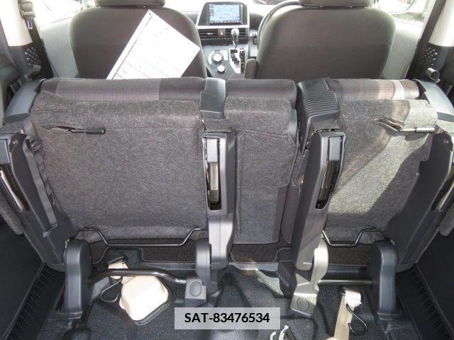 Toyota SIENTA 2019-07 368177-7