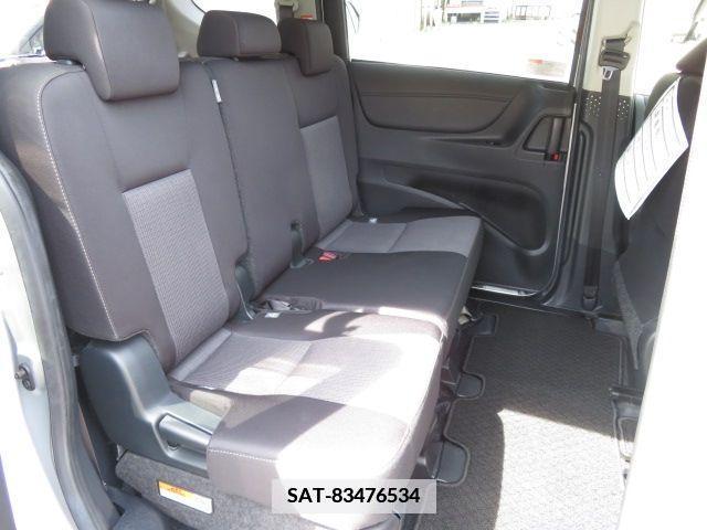 Toyota SIENTA 2019-07 368177-12