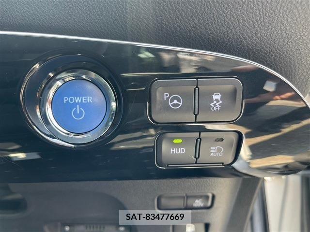 Toyota PRIUS 2022-01 322498-14