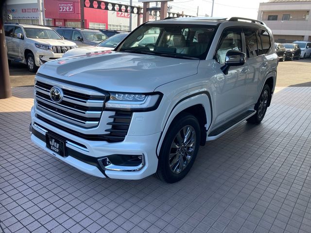 Toyota LAND CRUISER 2023-09 11023-2
