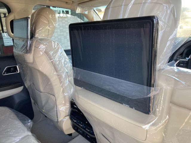 Toyota LAND CRUISER 2023-09 11023-24