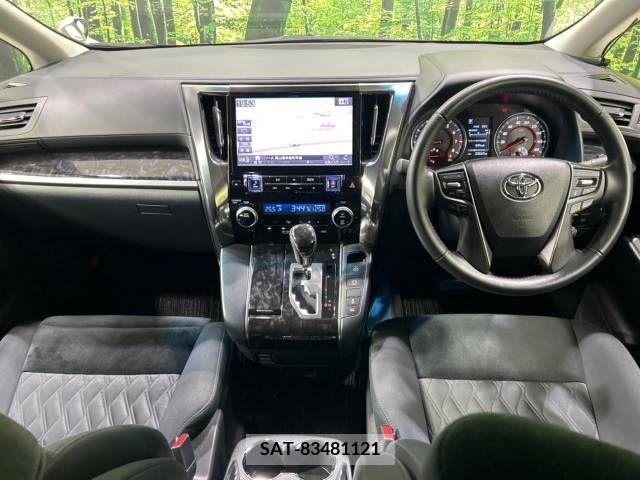 Toyota VELLFIRE 2018-10 332832-1