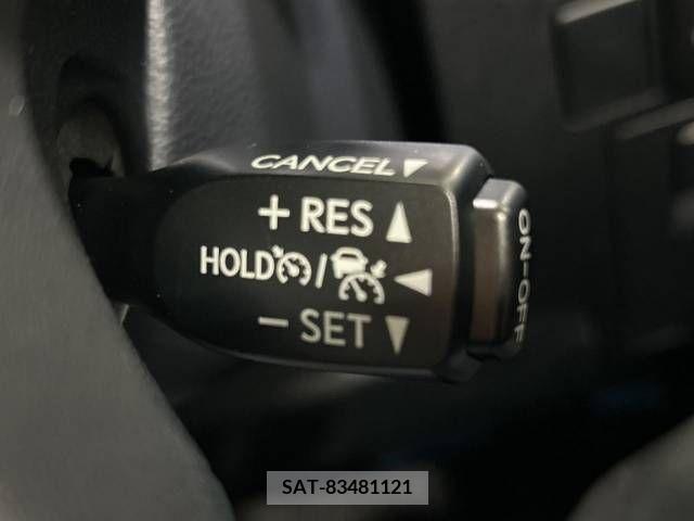 Toyota VELLFIRE 2018-10 332832-6