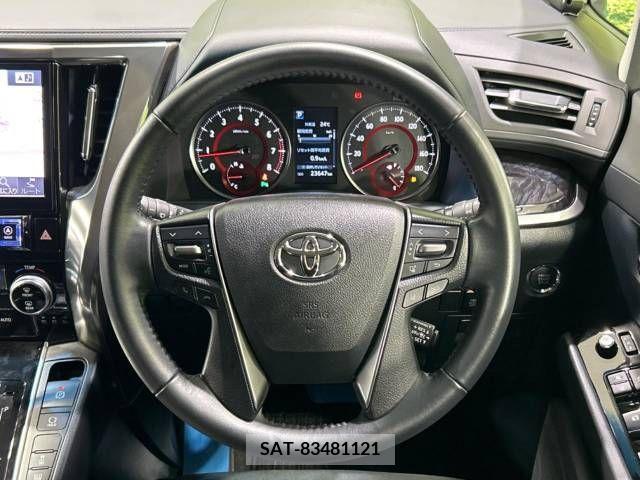 Toyota VELLFIRE 2018-10 332832-12