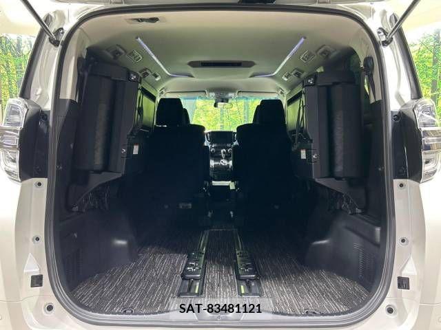 Toyota VELLFIRE 2018-10 332832-11
