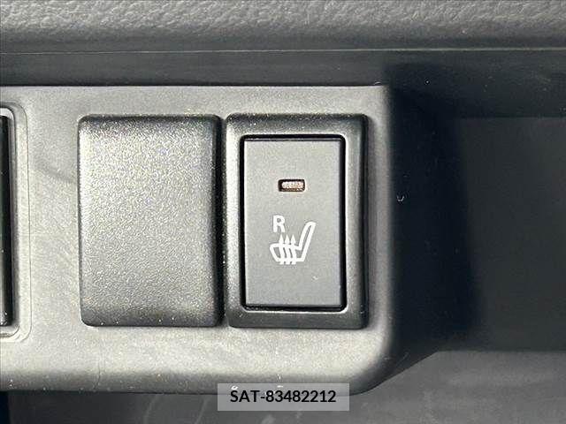 Mazda CAROL 2018-04 335610-4