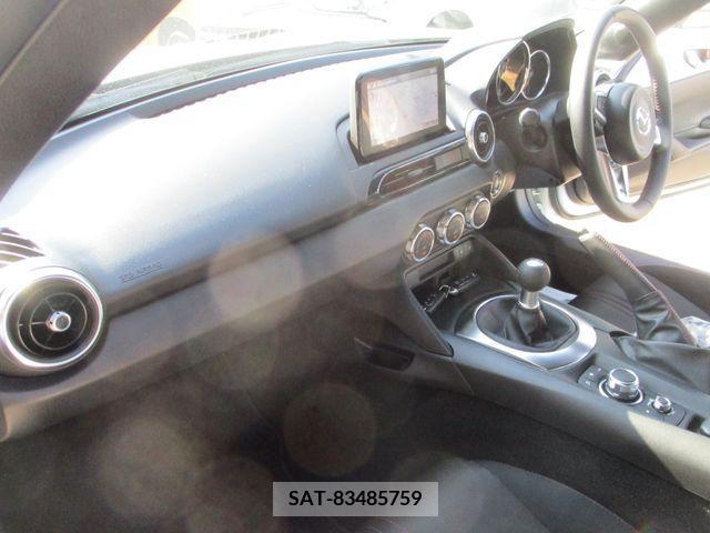 Mazda ROADSTER 2018-03 377416-16