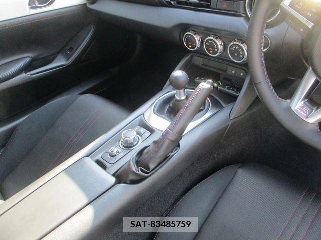 Mazda ROADSTER 2018-03 377416-9