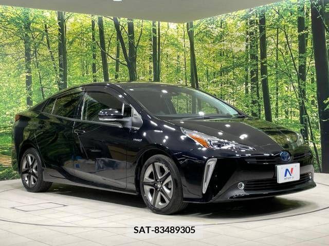 Toyota PRIUS 2019-10 373296-16