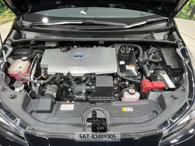 Toyota PRIUS 2019-10 373296-18