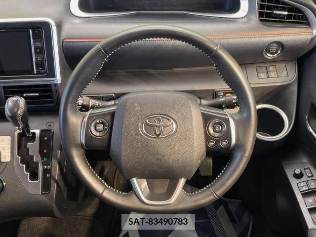 Toyota SIENTA 2016-03 368173-12
