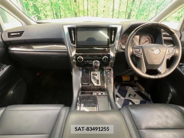 Toyota ALPHARD 2019-04 299480-1