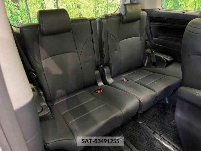 Toyota ALPHARD 2019-04 299480-10
