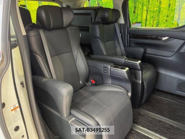 Toyota ALPHARD 2019-04 299480-9