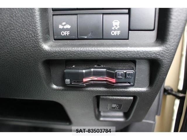 Suzuki HUSTLER 2021-01 352984-4
