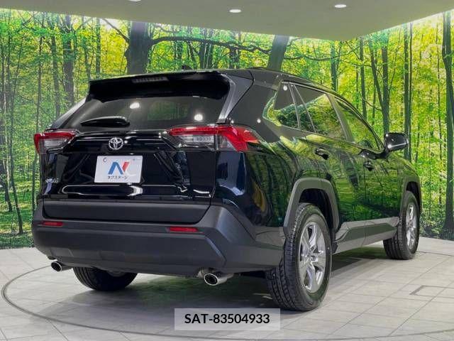 Toyota RAV4 2023-05 208515-17