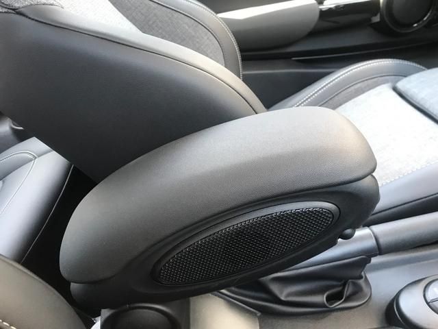 Bmw MINI 2022-06 4719-17