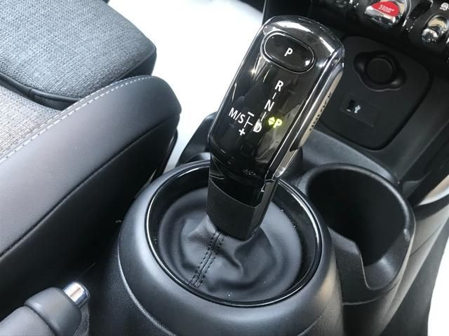 Bmw MINI 2022-06 4719-14