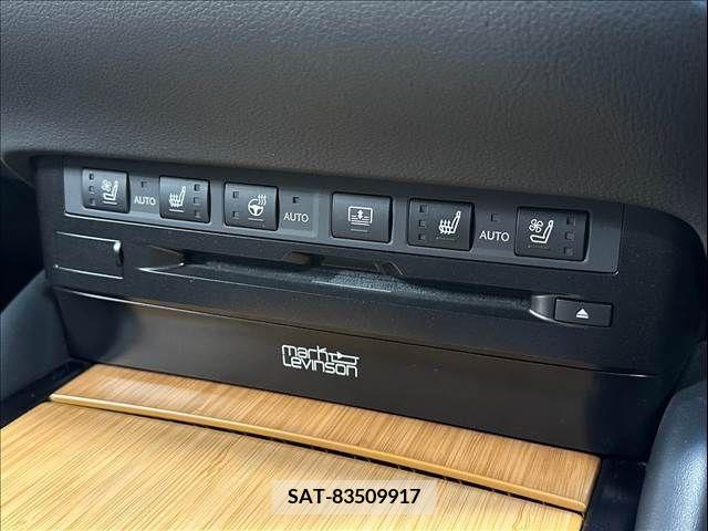 Lexus ES 2020-03 334395-6