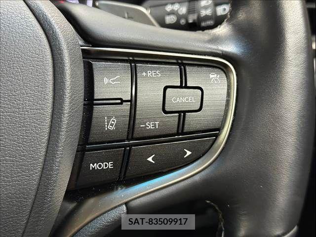 Lexus ES 2020-03 334395-14