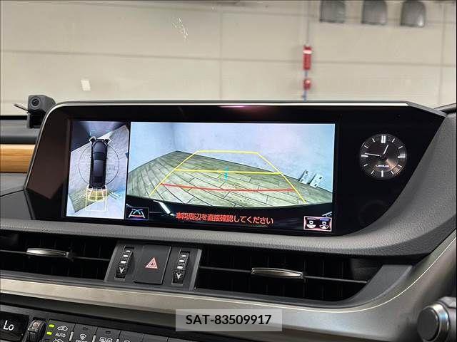 Lexus ES 2020-03 334395-3