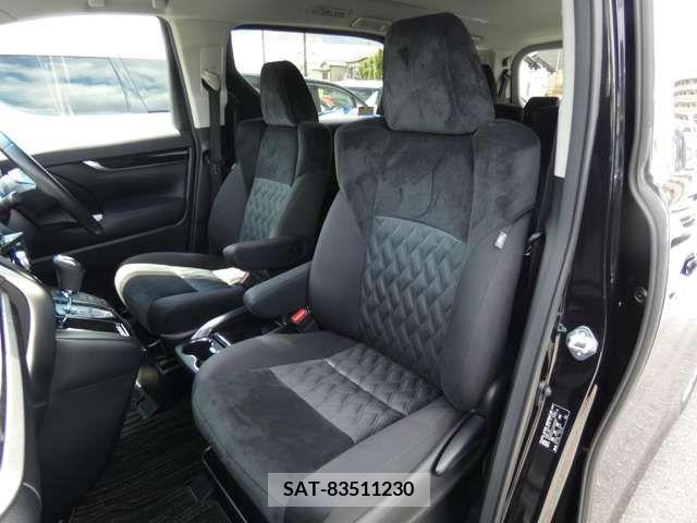 Toyota VELLFIRE 2019-01 394744-22