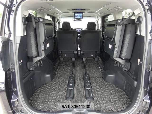Toyota VELLFIRE 2019-01 394744-28