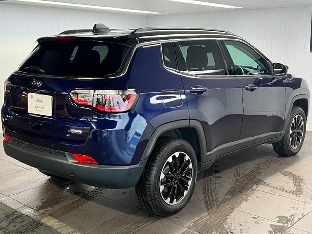 Jeep COMPASS 2022-05 18833-6