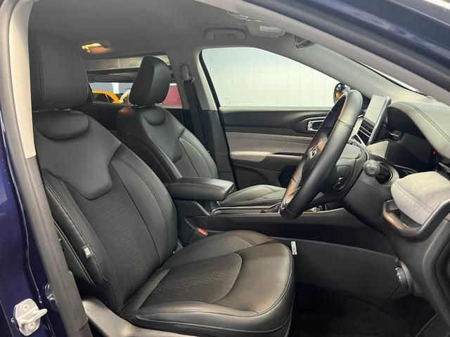 Jeep COMPASS 2022-05 18833-13