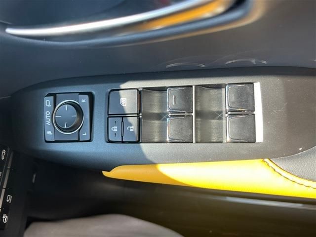 Lexus NX 2019-11 187422-13