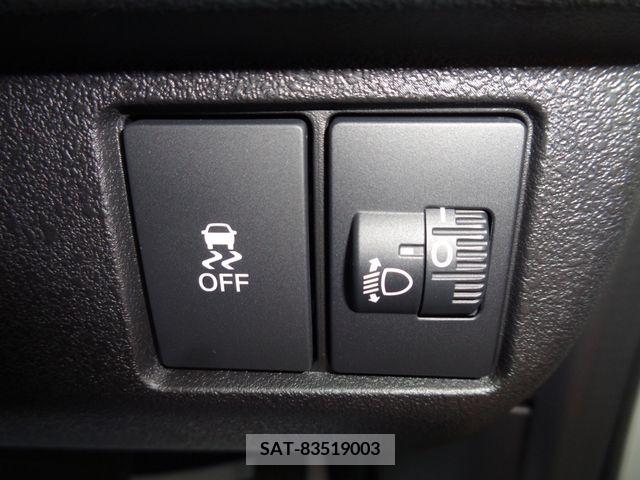 Honda N BOX CUSTOM 2023-10 337054-22