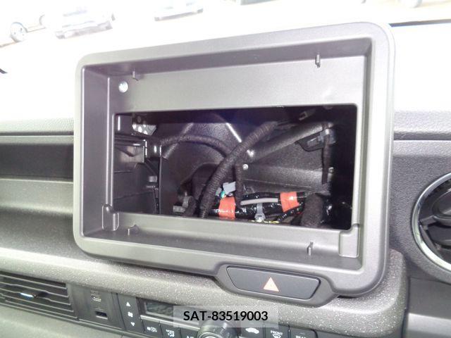 Honda N BOX CUSTOM 2023-10 337054-15