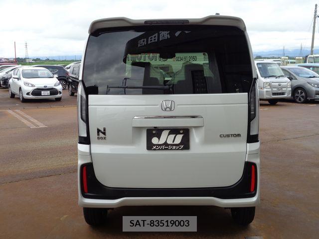Honda N BOX CUSTOM 2023-10 337054-6