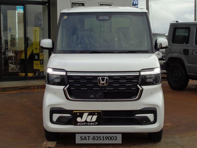 Honda N BOX CUSTOM 2023-10 337054-3